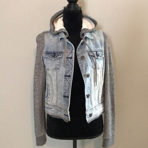 American Eagle Outfitters Jackets & Blazers - American Eagle Jean Jacket